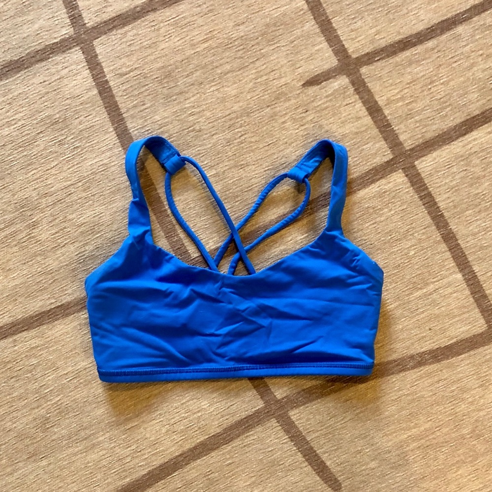 lululemon sports bra